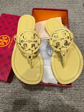 NWOT Tory Burch Miller Sandals